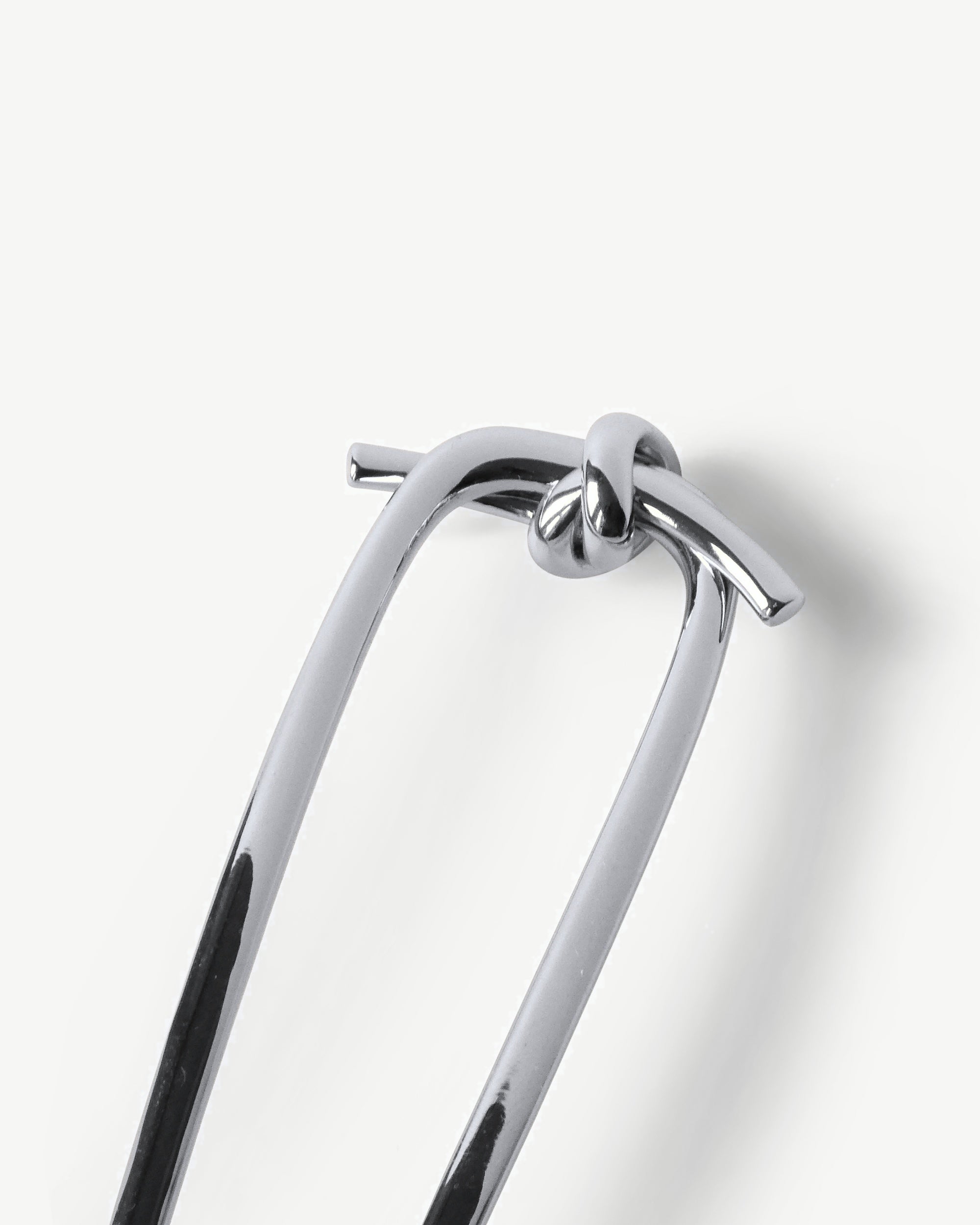 The Knot French Pin